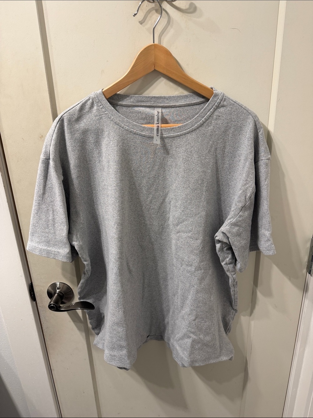 Emma Knudsen Crewneck Cotton Tee in Heather Gray